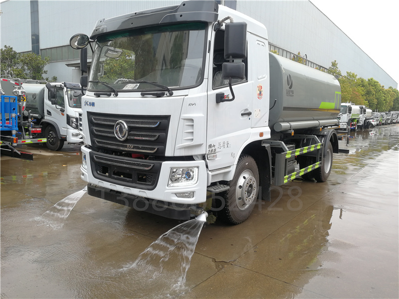 東風華神F5 | 12方灑水車(國六)